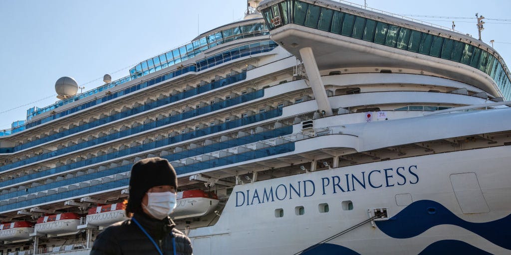 Врачи рассказали о состоянии пассажиров из Казахстана на круизном лайнере Diamond Princess