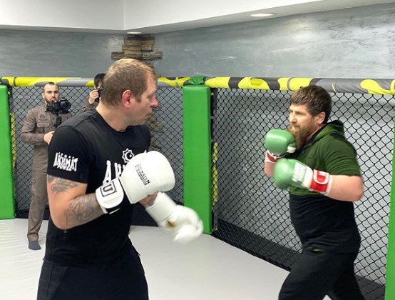Кадыров сразился на ринге с Емельяненко