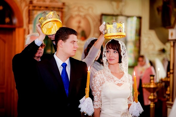 РПЦ предлагает узаконить церковное венчание