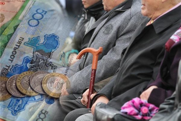 Сколько казахстанцев уже заключили договор пенсионного аннуитета