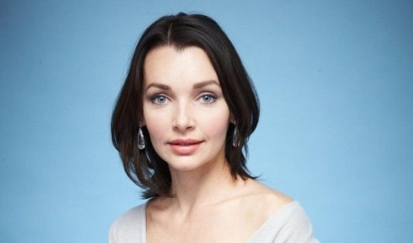 «Настоящая или пластика?»: 47-летняя актриса Наталья Антонова раскрыла свой секрет