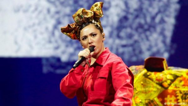 Певица Манижа прошла в финал Евровидения в Роттердаме