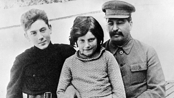 Сбежавшие на запад – дети и родственники вождей СССР, получившие гражданство США