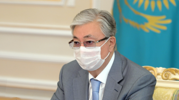 Токаев поручил проработать вопрос о выпуске «Спутника Лайт» в Казахстане