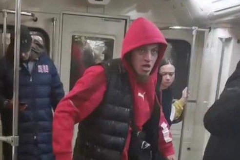 Избиение в метро: возбуждено дело о покушении на убийство