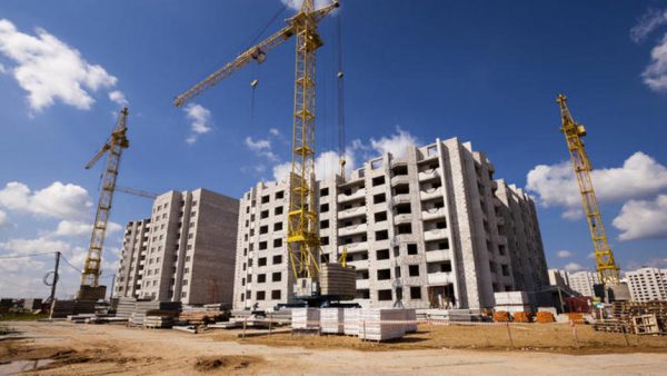 В Казахстане инвестиции в жильё стали выгоднее депозитов и покупки валюты