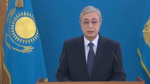 Токаев обратился к казахстанцам из-за массовых протестов в стране
