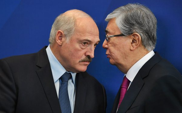 Токаев обратился к Путину и Лукашенко за помощью