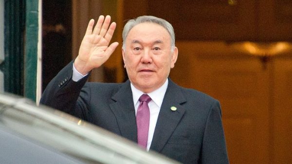 «Назарбаев серьезно болен, в коме или вовсе уже умер», — экс-глава спецслужб Казахстана