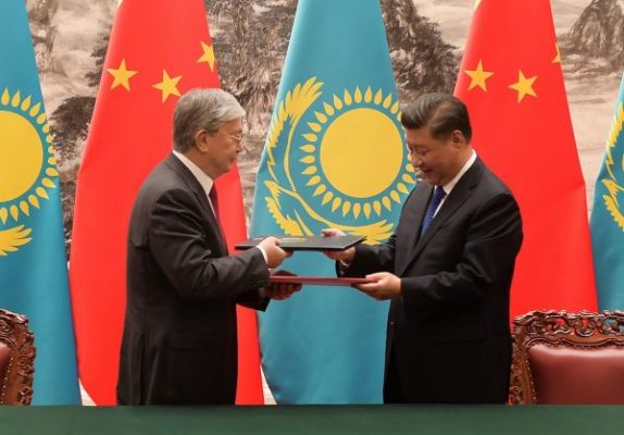 КНР против «цветной революции» в Казахстане