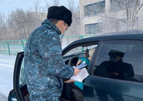 После отмены ЧП в Казахстане полиция продолжит досмотры и проверки
