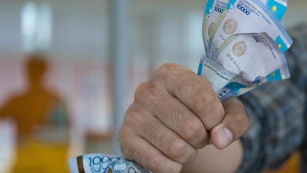 Доверчивые казахстанцы: МВД назвало главные виды мошенничества
