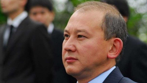 Казахстанцы начали возвращать себе страну – Мухтар Джакишев