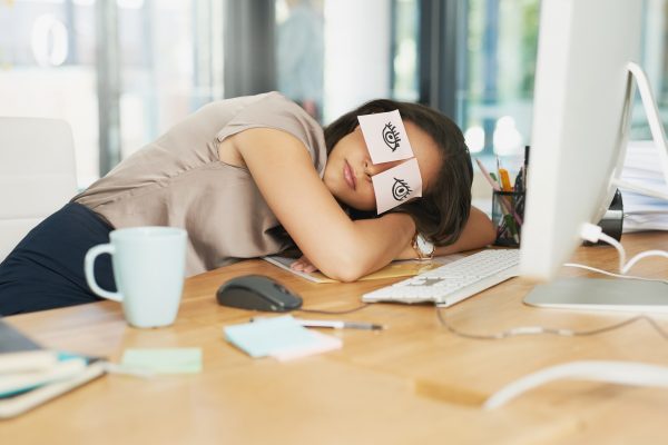Недосып: врачи назвали четыре главных болезни людей с дефицитом сна