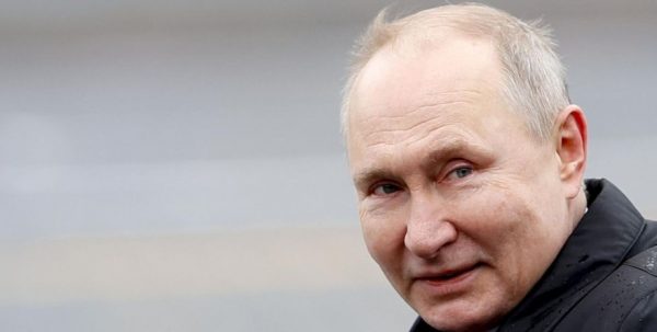 Знакомьтесь – самый близкий к Путину человек