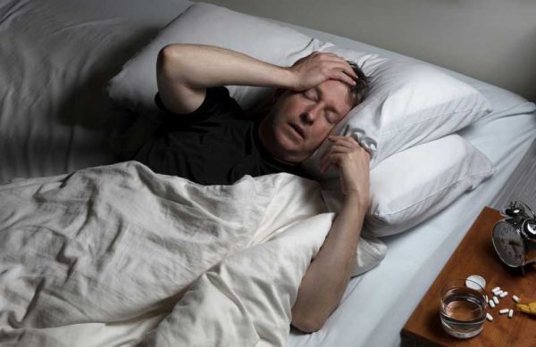 Почему человек ночью потеет: 5 тревожных признаков