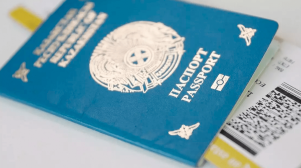 В Казахстане станет дешевле оформить детский паспорт