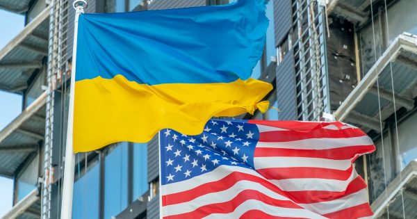США выделят дополнительные $40 млрд помощи Украине