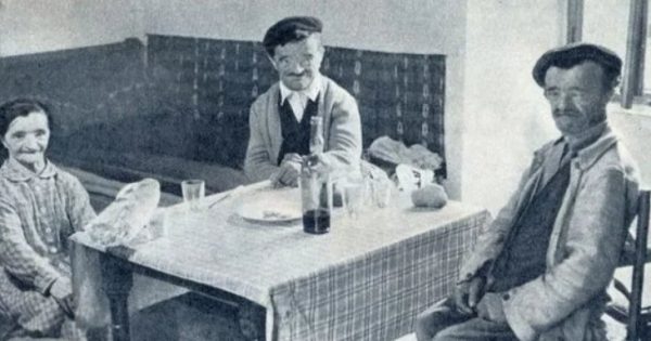 Народ, который в средневековье ненавидели все, и который прогоняли отовсюду. Что они такого сделали?