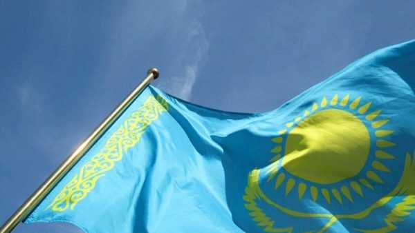 Папа Римский высказался о флаге Казахстана