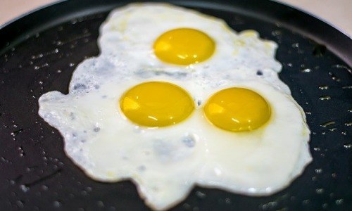 Вот почему опасно есть яйца на завтрак: мало кто знает