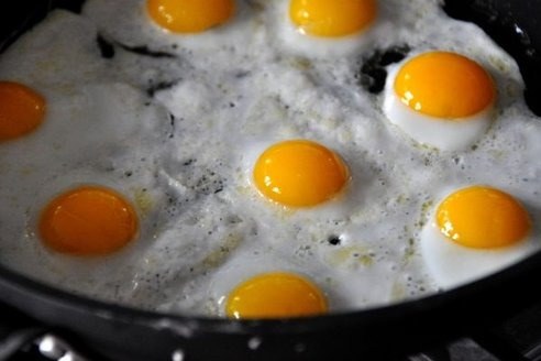 Кто ест яйца на завтрак каждый день: вердикт удивит даже врачей