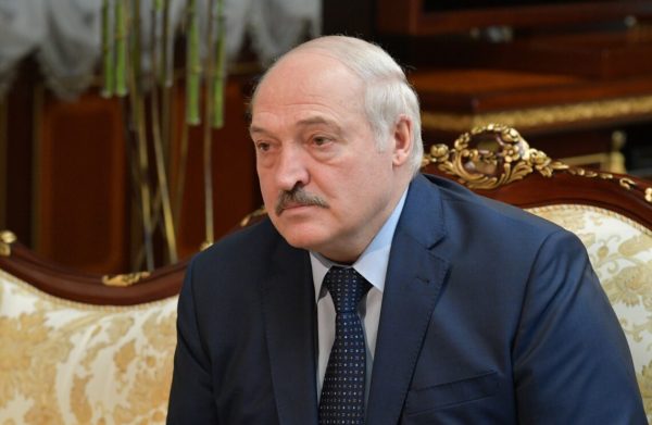Лукашенко заявил, что его пытаются убить