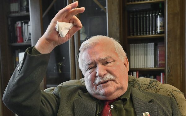 Emerytura Lecha Wałęsy: kwota cię zaskoczy