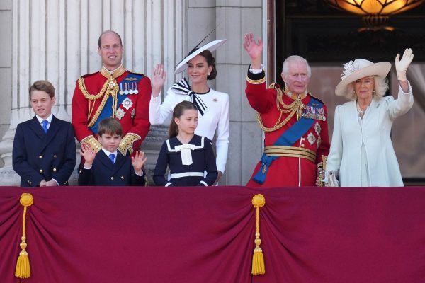 Un nouveau bébé royal est en route ! Un nouveau bébé est en route pour la famille royale, avec l’annonce officielle du palais de Buckingham