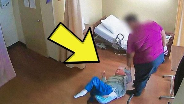 Mężczyzna zabiera ojca do domu opieki, aby sprzedać swój dom; kiedy wraca po więcej, dzieje się to