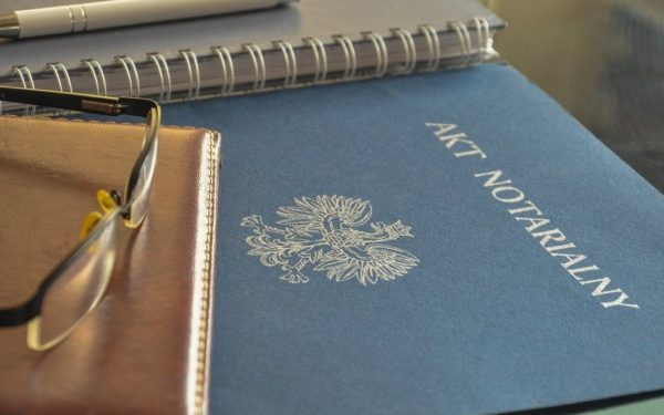 Czy masz akt notarialny? To za mało. Coraz więcej osób w Polsce traci swoje domy