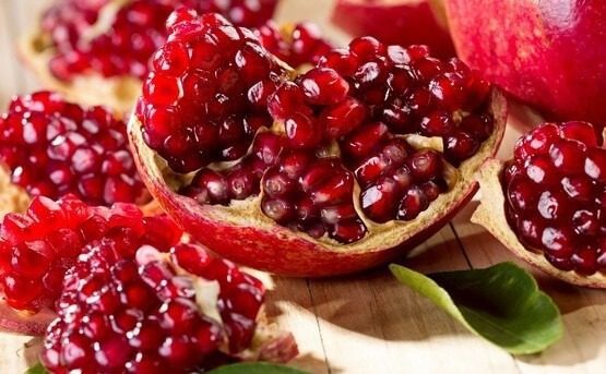 Можно ли есть гранат с косточками: ответ вас шокирует