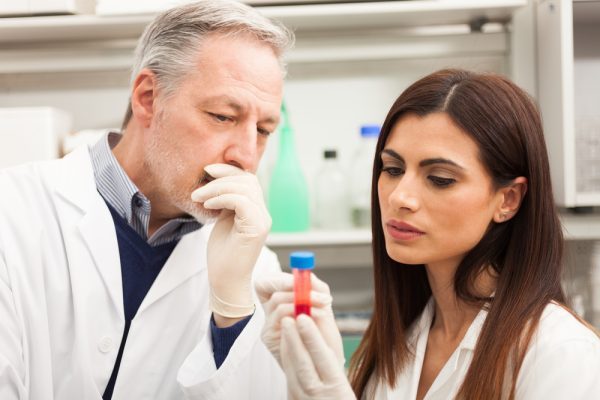 Cancro e sangue: chi ha gruppo 0 corre meno rischi secondo gli studi