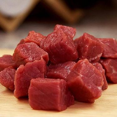 Il consumo di carne rossa aumenta il rischio di cancro?