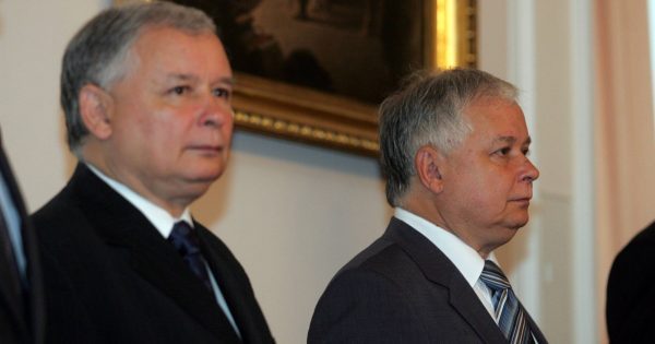 Obejrzał nagranie ostatniej rozmowy Kaczyńskiego z bratem. Po latach w końcu podzielił się tym, co zostało powiedziane w rozmowie