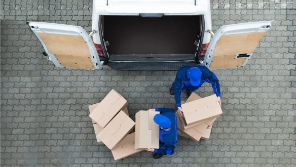 Kurier przyniósł Ci taką paczkę? Lepiej jej nie przyjmować. Będą kłopoty