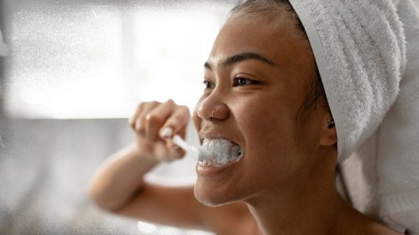 How to avoid the dentist: Here’s how you can whiten your teeth at home using just two ingredients
